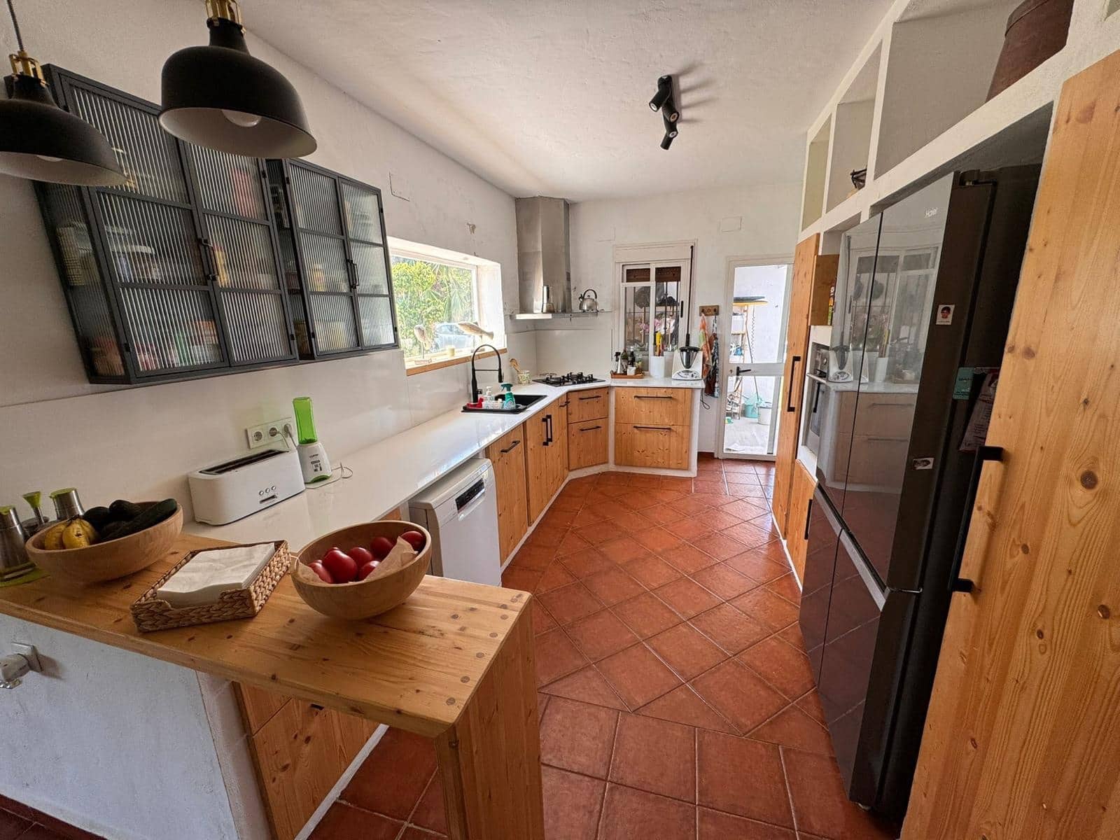 3 sypialnia Willa na sprzedaż w Conil de la Frontera z basenem - 475 000 € (Ref: 9948929)