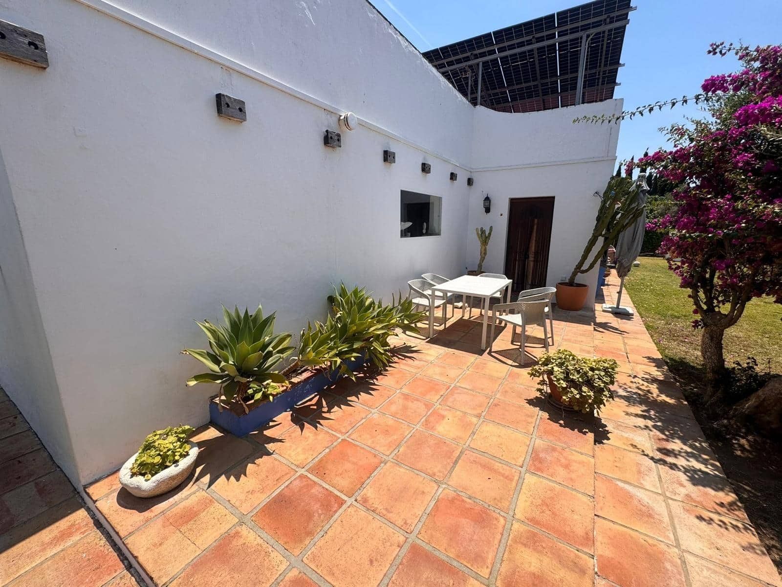 3 sypialnia Willa na sprzedaż w Conil de la Frontera z basenem - 475 000 € (Ref: 9948929)