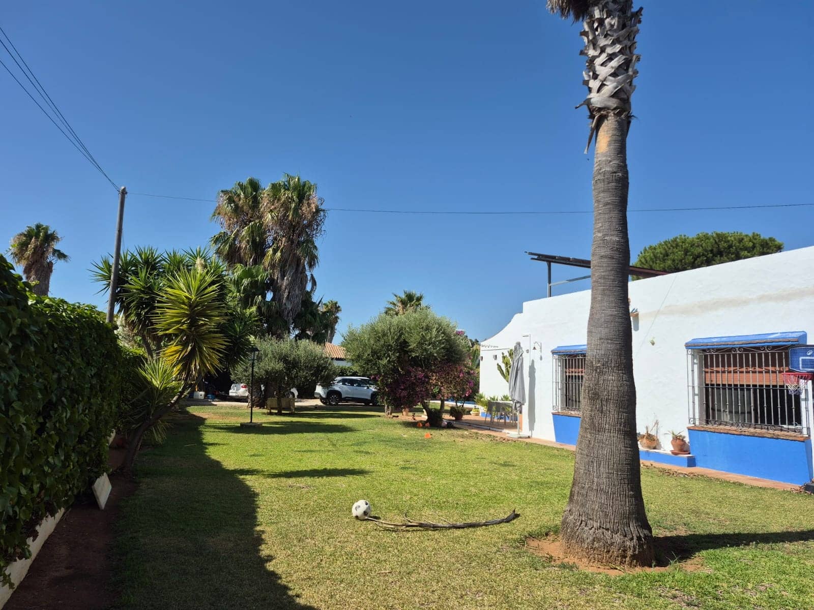 3 sypialnia Willa na sprzedaż w Conil de la Frontera z basenem - 475 000 € (Ref: 9948929)