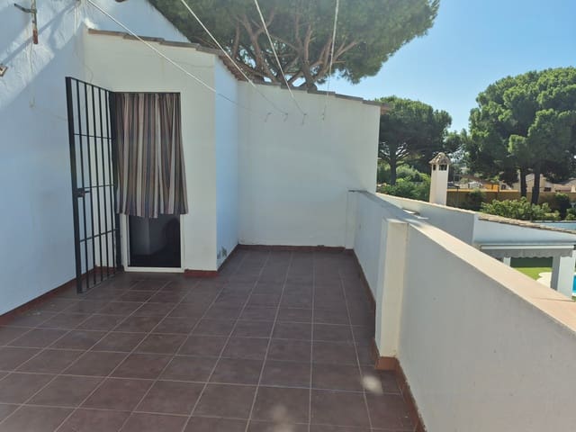4 soverom Villa til salgs i Chiclana de la Frontera med svømmebasseng - € 360 000 (Ref: 9972313)