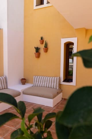 Villa/Maison Semi-Mitoyenne de 2 chambres à louer à Atamaría, Carthagène avec piscine garage - 1 950 € (Ref: 9263948)