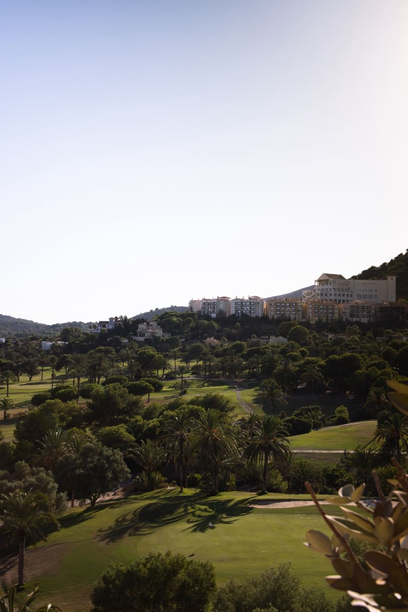 2 sypialnia Dom blizniak do wynajęcia w Atamaria z basenem garażem - 1 950 € (Ref: 9263948)