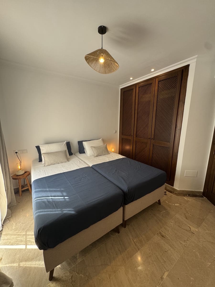 2 sypialnia Dom blizniak do wynajęcia w Atamaria z basenem garażem - 1 950 € (Ref: 9263948)