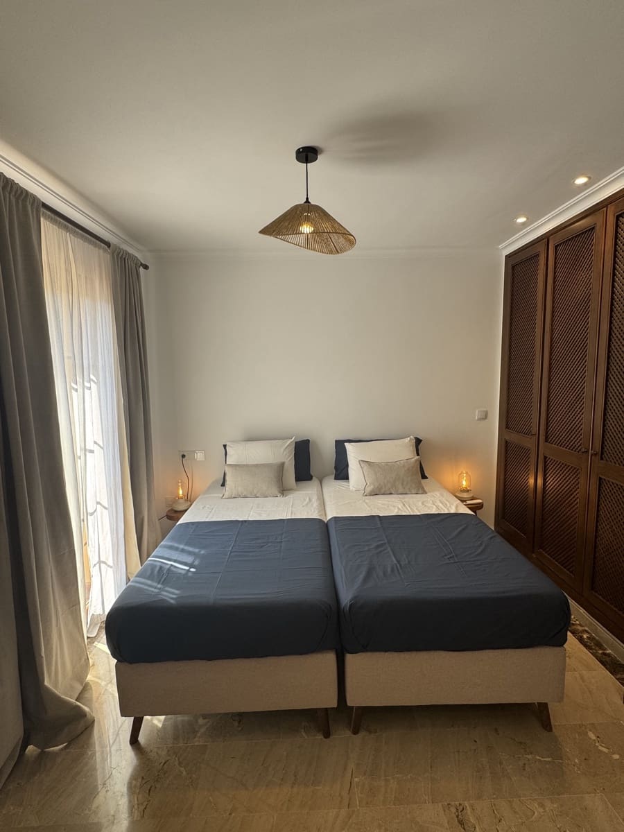 2 sypialnia Dom blizniak do wynajęcia w Atamaria z basenem garażem - 1 950 € (Ref: 9263948)