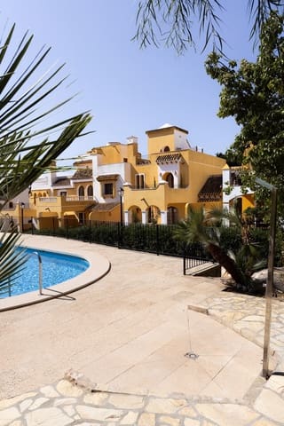 Villa/Maison Semi-Mitoyenne de 2 chambres à louer à Atamaría, Carthagène avec piscine garage - 1 950 € (Ref: 9263948)