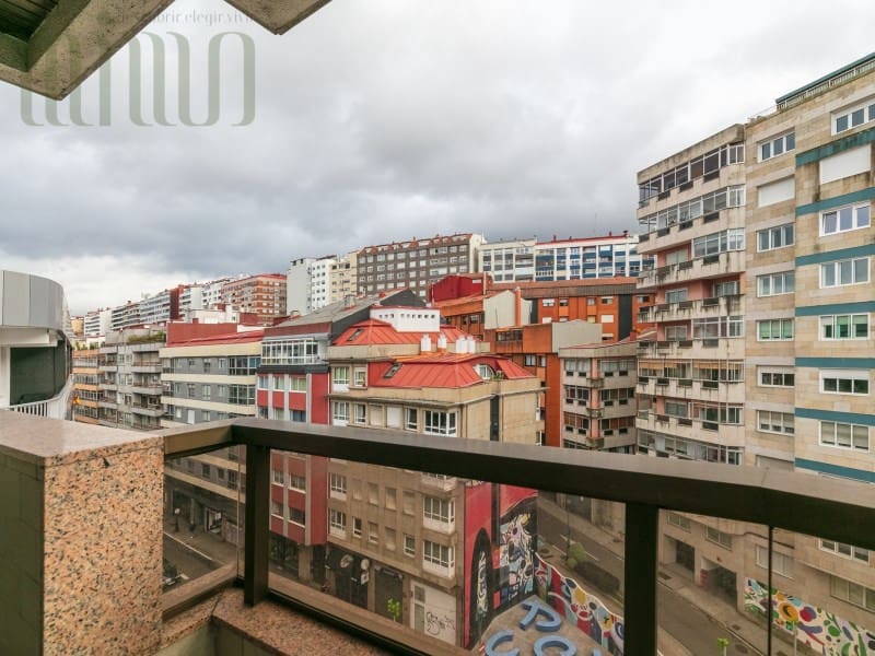 Piso de 5 habitaciones en Vigo en venta con garaje - 399.000 € (Ref: 9276592)