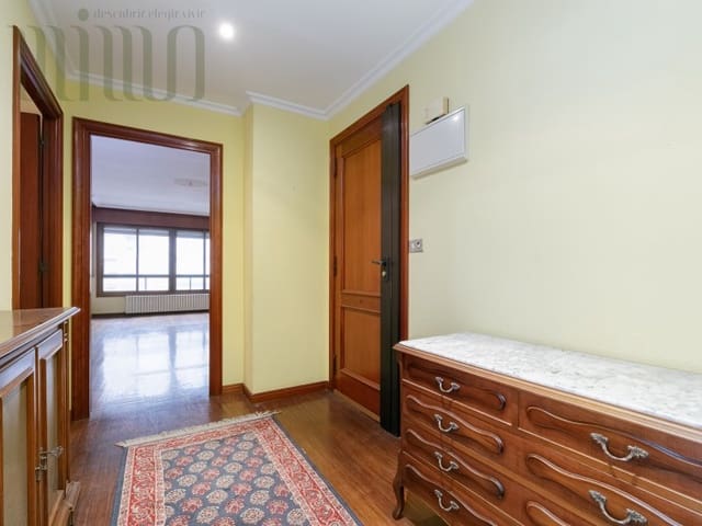 5 soverom Leilighet til salgs i Vigo med garasje - € 399 000 (Ref: 9276592)