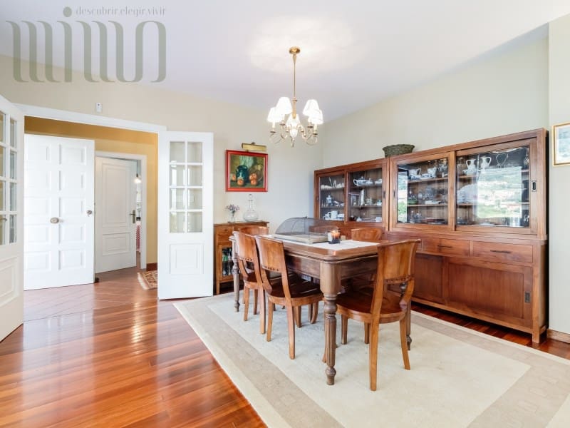 4 sypialnia Willa na sprzedaż w Moana z basenem garażem - 647 000 € (Ref: 9276593)