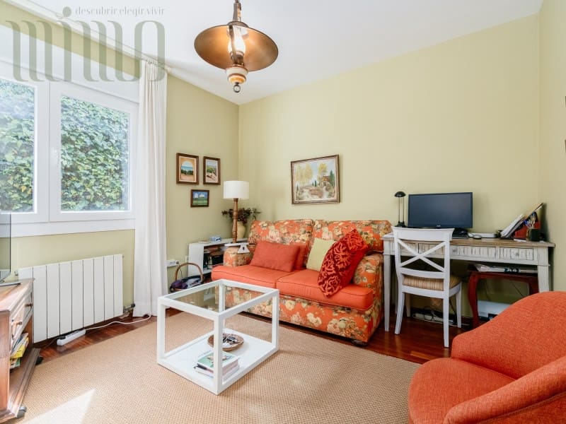 4 sypialnia Willa na sprzedaż w Moana z basenem garażem - 647 000 € (Ref: 9276593)