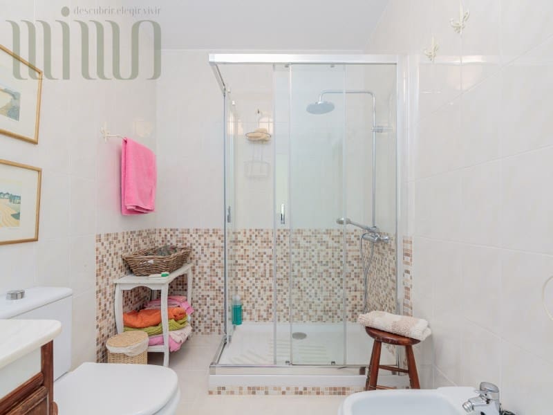 4 sypialnia Willa na sprzedaż w Moana z basenem garażem - 647 000 € (Ref: 9276593)