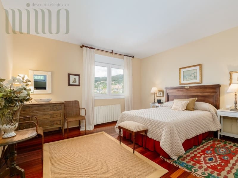 4 sypialnia Willa na sprzedaż w Moana z basenem garażem - 647 000 € (Ref: 9276593)