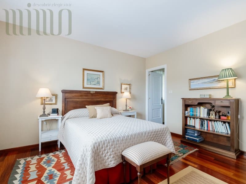 4 sypialnia Willa na sprzedaż w Moana z basenem garażem - 647 000 € (Ref: 9276593)