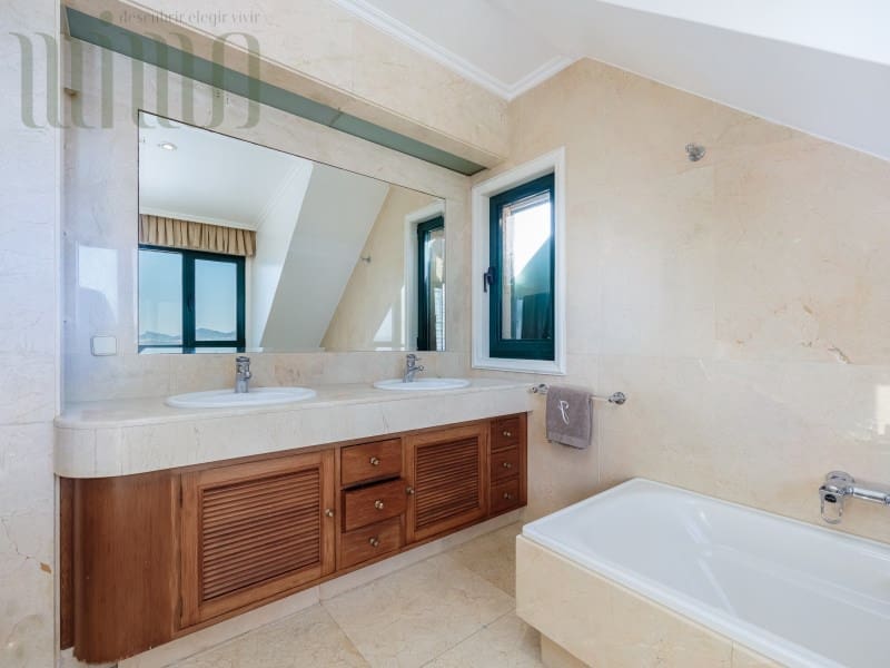 6 soveværelse Villa til salg i Vigo med swimmingpool garage - € 1.950.000 (Ref: 9276595)