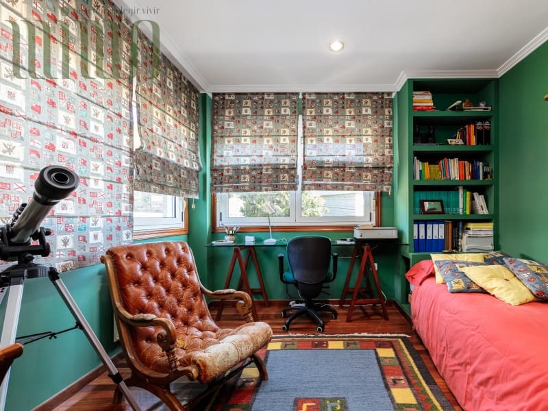 4 soverom Villa til salgs i Vigo med svømmebasseng garasje - € 650 000 (Ref: 9296777)