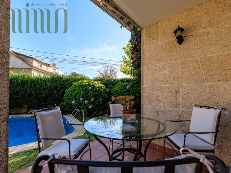 4 soverom Villa til salgs i Vigo med svømmebasseng garasje - € 650 000 (Ref: 9296777)