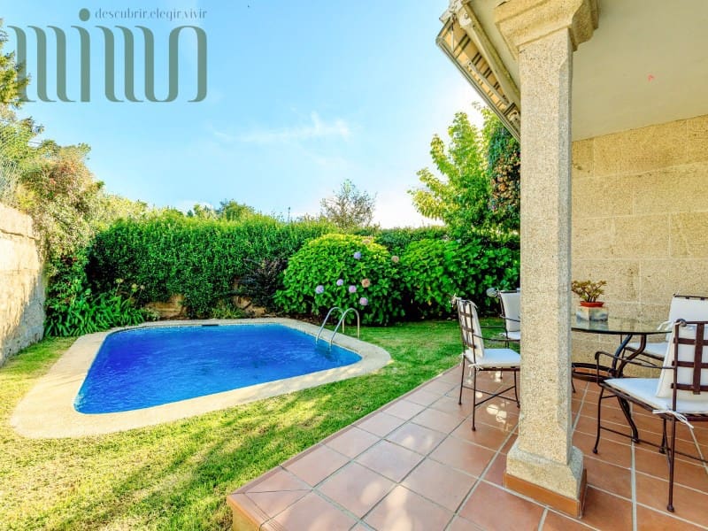 4 soverom Villa til salgs i Vigo med svømmebasseng garasje - € 650 000 (Ref: 9296777)