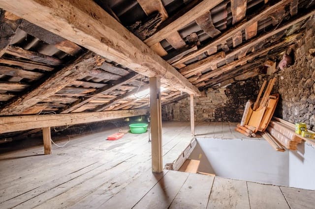 3 soveværelse Finca/Landehus til salg i Infiesto, Piloña - € 104.000 (Ref: 9314314)