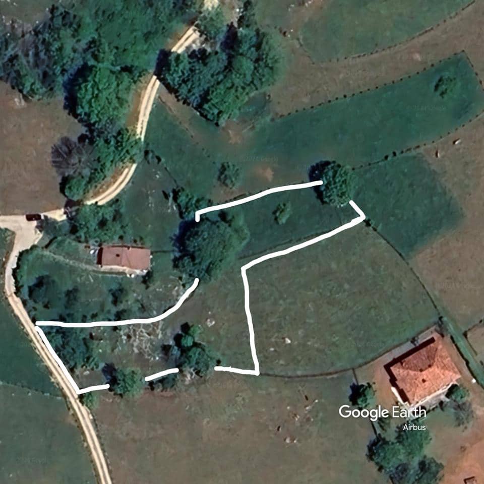 Grunde uden byggetilladelser til salg i Onis - € 65.000 (Ref: 9314315)