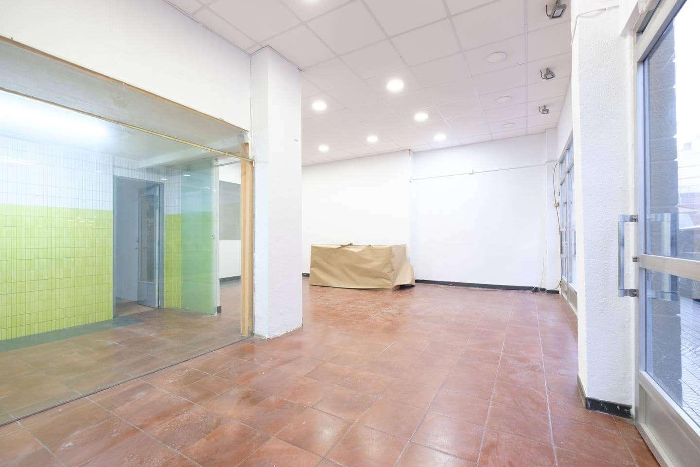 2 Zimmer Firma/Unternehmen zu vermieten in Gijon - 600 € (Ref: 9345760)