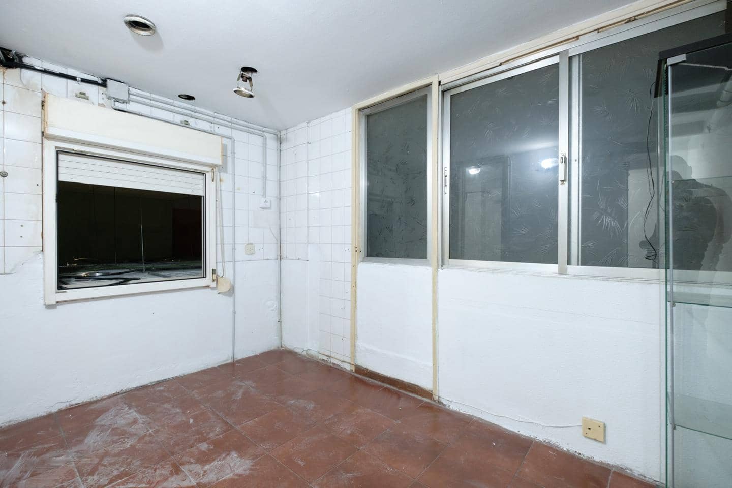 2 Zimmer Firma/Unternehmen zu vermieten in Gijon - 600 € (Ref: 9345760)