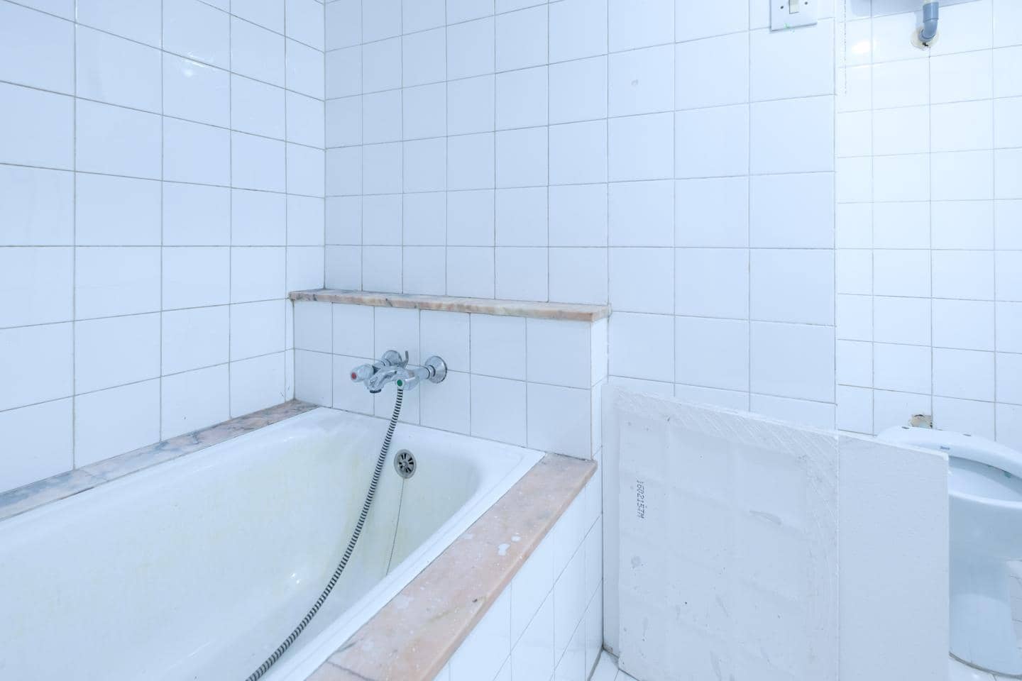 2 Zimmer Firma/Unternehmen zu vermieten in Gijon - 600 € (Ref: 9345760)