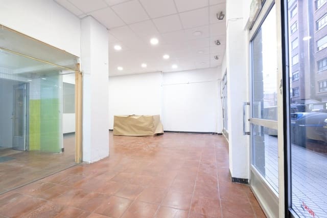 2 sovrum Företag att hyra i Centro Urbano, Gijón - 600 € (Ref: 9345760)