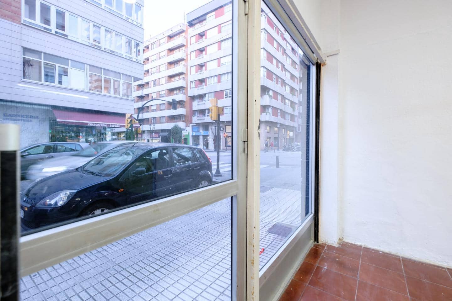 2 Zimmer Firma/Unternehmen zu vermieten in Gijon - 600 € (Ref: 9345760)