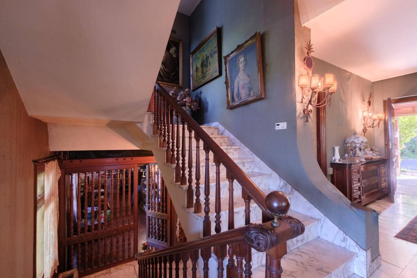 7 bedroom Villa for sale in Gijon with garage - € 1,075,000 (Ref: 9371432)