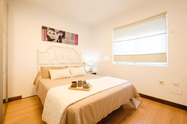 3 soveværelse Lejlighed til salg i Centro Urbano, Gijón - € 159.000 (Ref: 9451141)