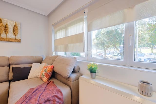 3 soveværelse Lejlighed til salg i Centro Urbano, Gijón - € 159.000 (Ref: 9451141)