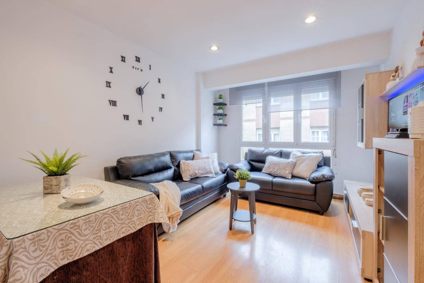 3 bedroom Flat for sale in Gijon - € 165,000 (Ref: 9500163)