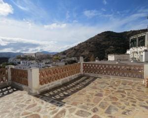 8 sypialnia Dom na sprzedaż w Castaras z garażem - 270 000 € (Ref: 9265631)