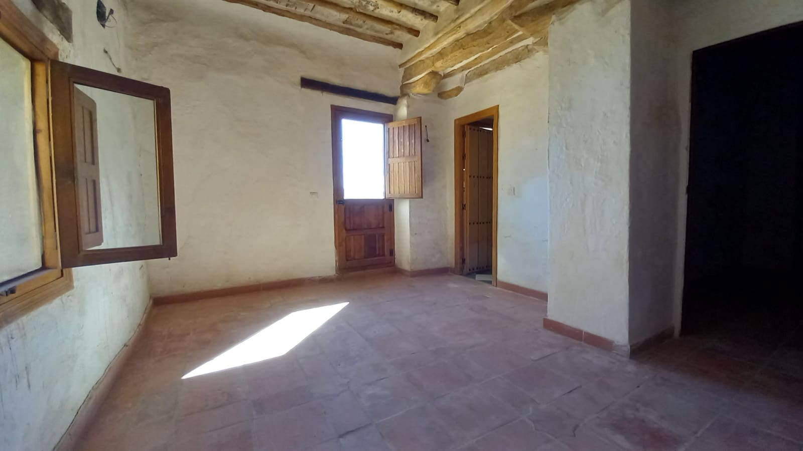 8 sypialnia Dom na sprzedaż w Castaras z garażem - 270 000 € (Ref: 9265631)