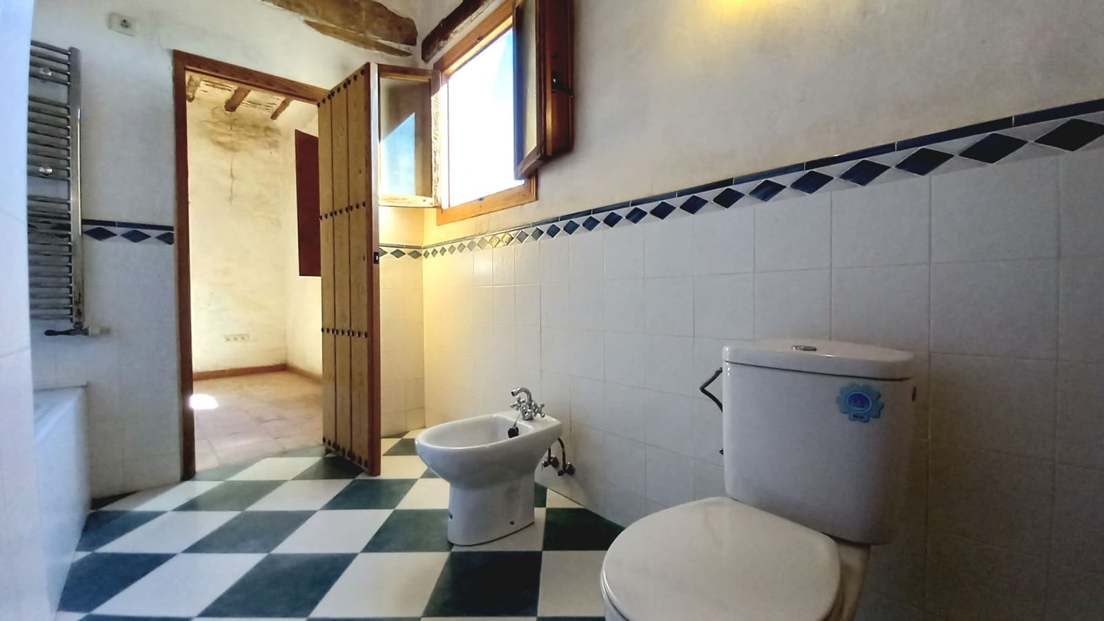 8 sypialnia Dom na sprzedaż w Castaras z garażem - 270 000 € (Ref: 9265631)