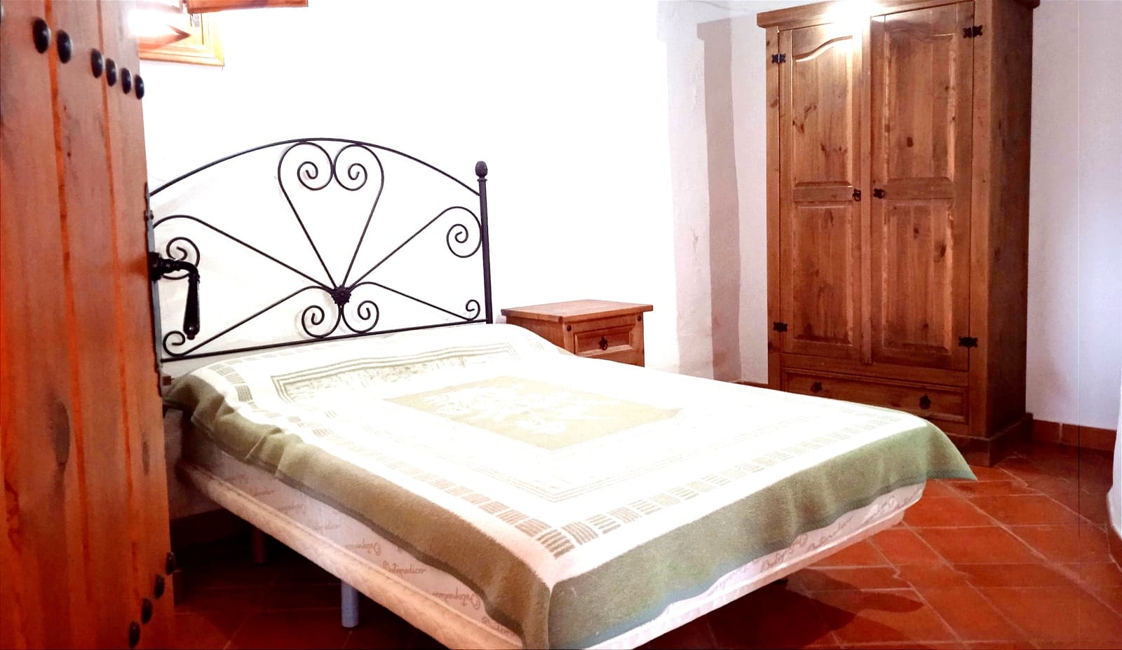 8 sypialnia Dom na sprzedaż w Castaras z garażem - 270 000 € (Ref: 9265631)