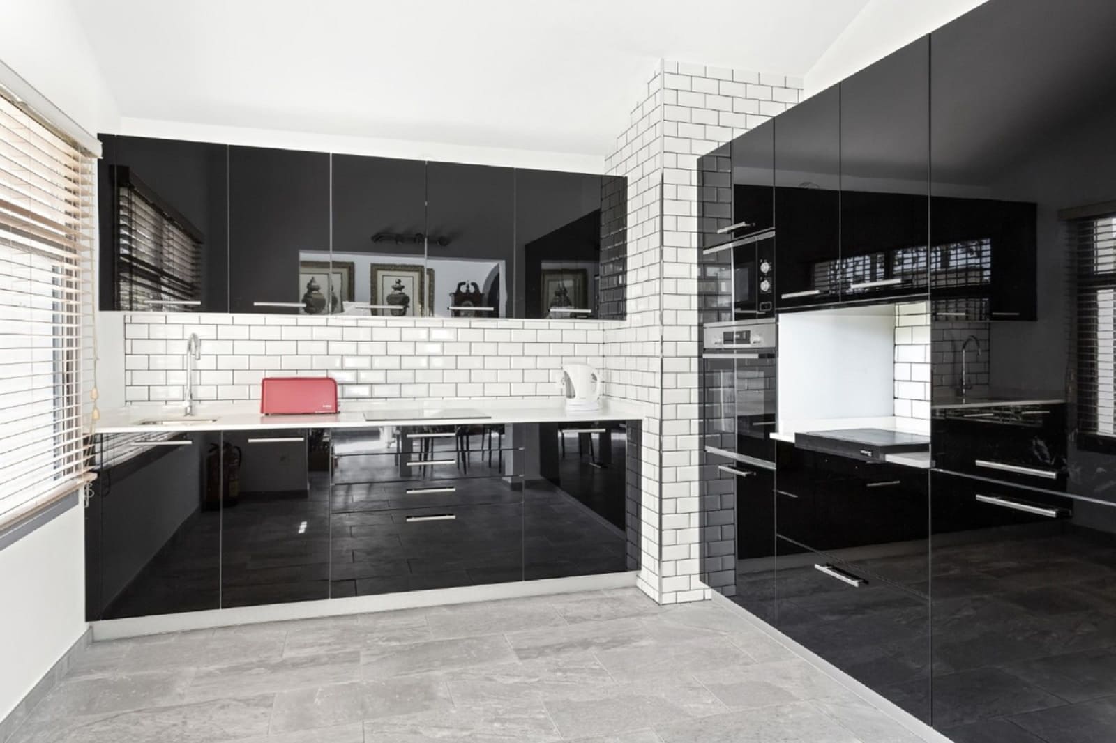 3 makuuhuone Huvila myytävänä paikassa Elviria mukana uima-altaan - 599 000 € (Ref: 9267765)