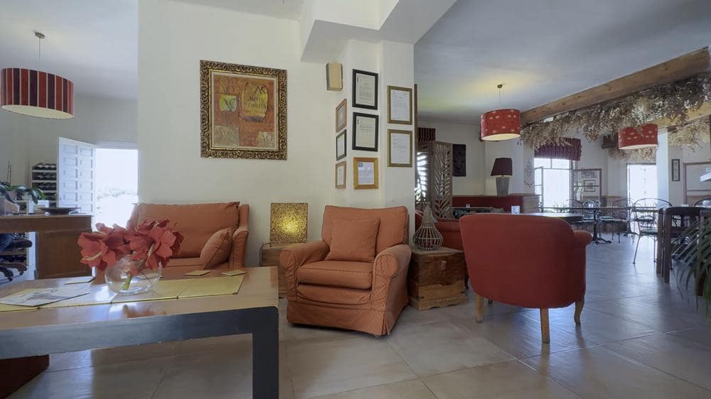 7 soveværelse Restaurant/Bar til salg i Nerja med garage - € 2.770.000 (Ref: 9279585)