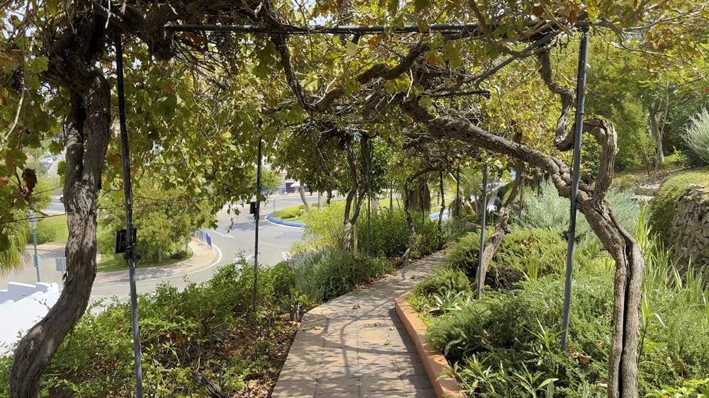 7 soveværelse Restaurant/Bar til salg i Nerja med garage - € 2.770.000 (Ref: 9279585)