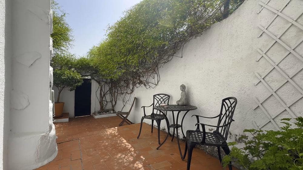 7 soveværelse Restaurant/Bar til salg i Nerja med garage - € 2.770.000 (Ref: 9279585)