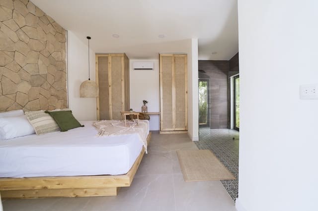 3 soveværelse Byhus til salg i Reus med swimmingpool - € 439.000 (Ref: 9442855)