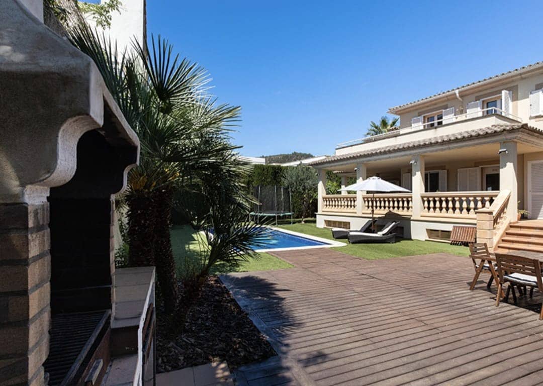 4 soverom Villa til salgs i Palma de Mallorca med svømmebasseng garasje - € 1 475 000 (Ref: 9271408)