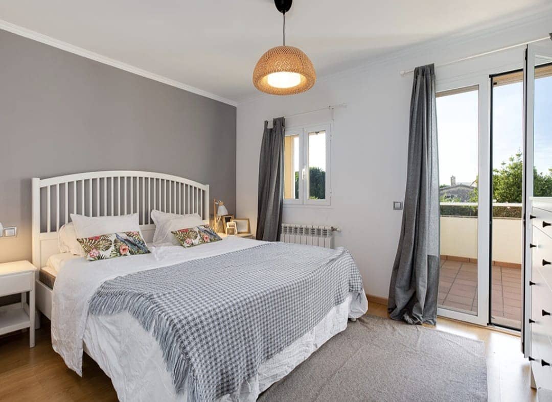 4 soverom Villa til salgs i Palma de Mallorca med svømmebasseng garasje - € 1 475 000 (Ref: 9271408)