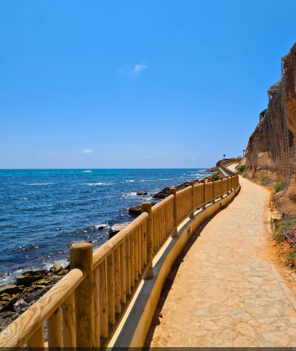 2 camera da letto Appartamento da affittare in Pilar de la Horadada con piscina garage - 1.200 € (Rif: 9301937)