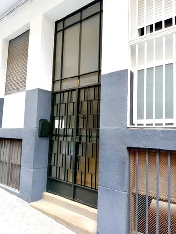 3 chambre Appartement à vendre à Cieza - 42 500 € (Ref: 9353791)