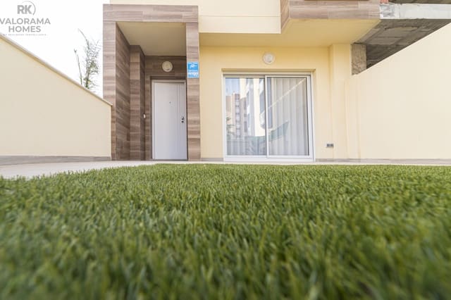 2 sypialnia Willa na sprzedaż w La Manga del Mar Menor z garażem - 260 560 € (Ref: 9397002)