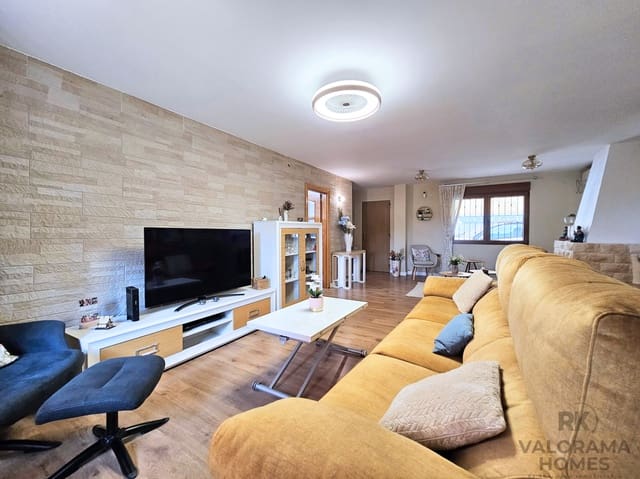 4 soverom Villa til salgs i La Unión med svømmebasseng garasje - € 480 000 (Ref: 9415111)