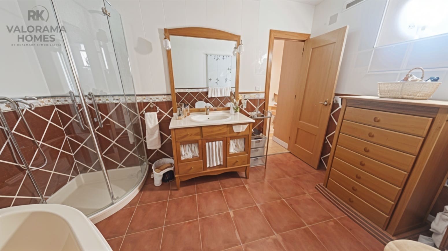 4 soverom Villa til salgs i La Union med svømmebasseng garasje - € 480 000 (Ref: 9415111)