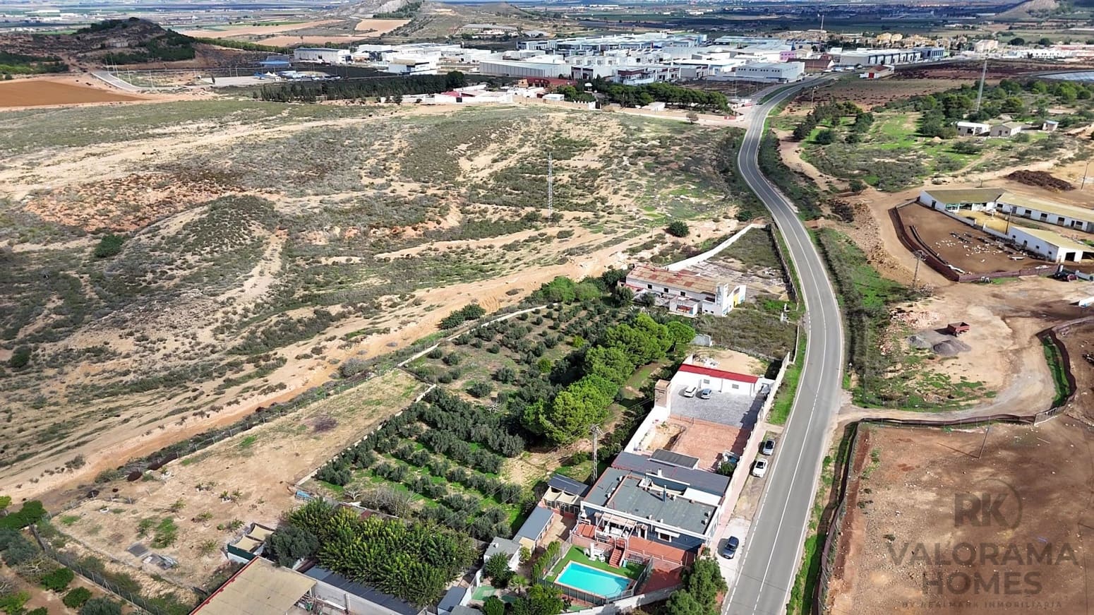 4 soverom Villa til salgs i La Union med svømmebasseng garasje - € 480 000 (Ref: 9415111)