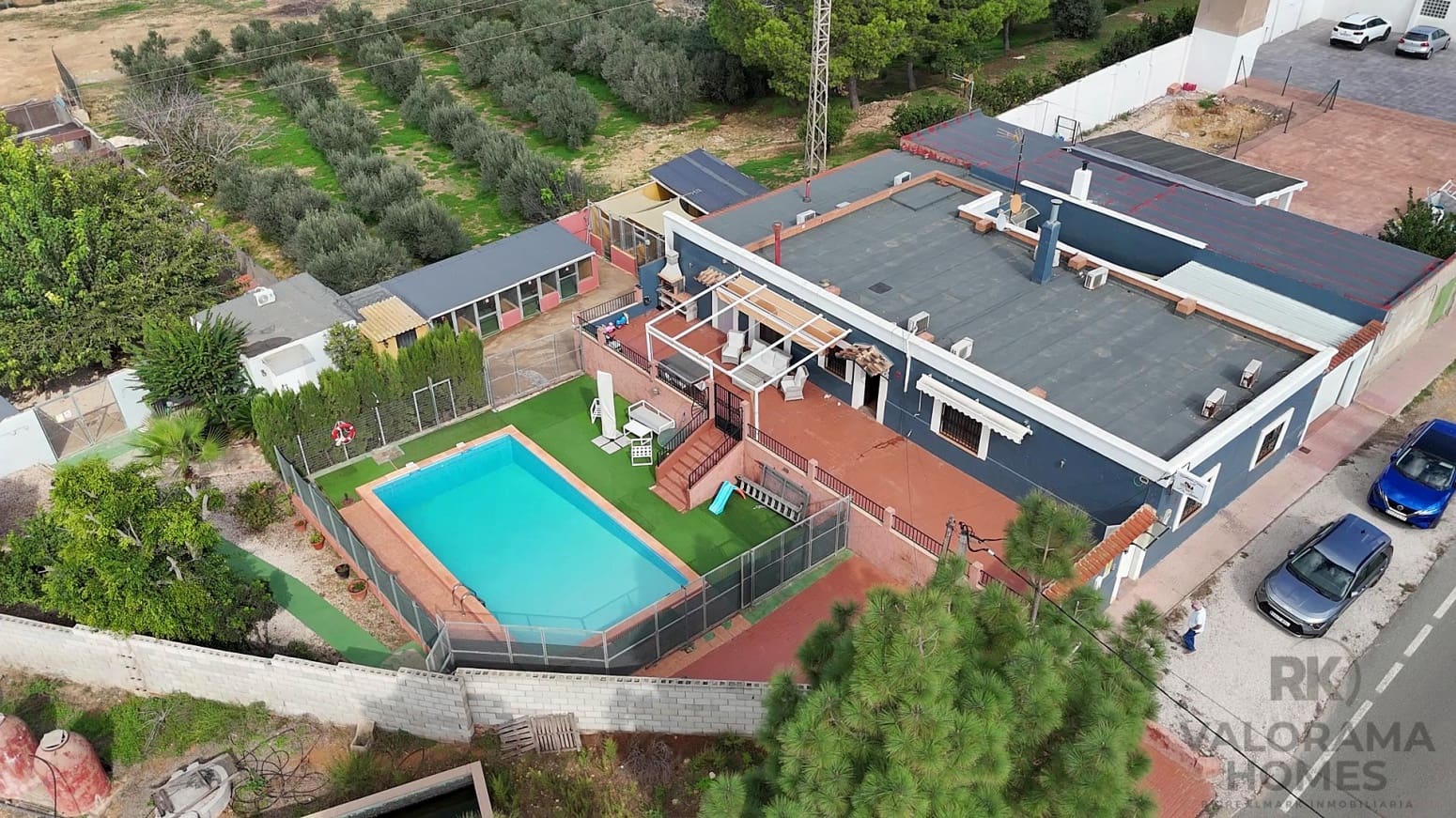 4 soverom Villa til salgs i La Union med svømmebasseng garasje - € 480 000 (Ref: 9415111)