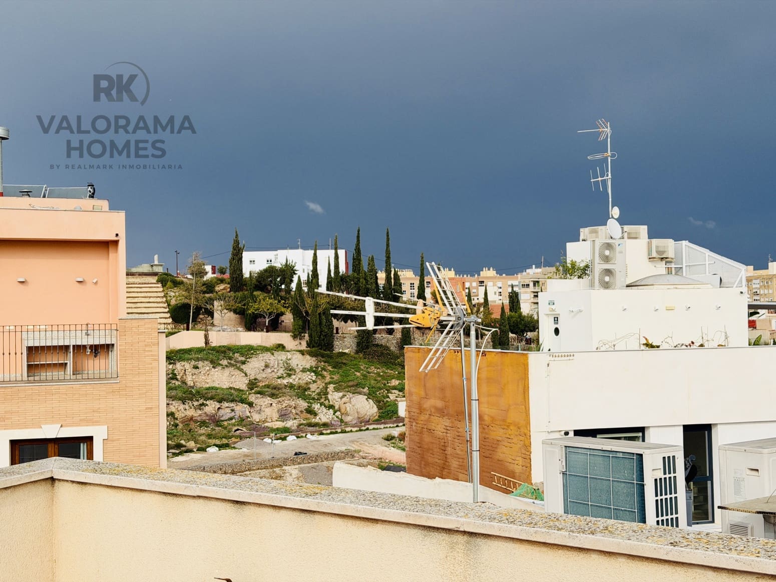 2 slaapkamer Flat te koop in Cartagena - € 250.000 (Ref: 9481430)